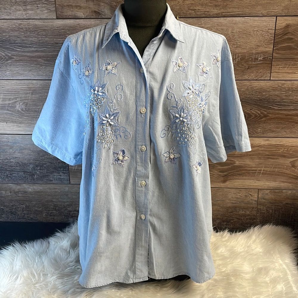 Allyson Whitmore Ladies Blue Beaded Floral Button Up Top , Size L,Beads, Sequins